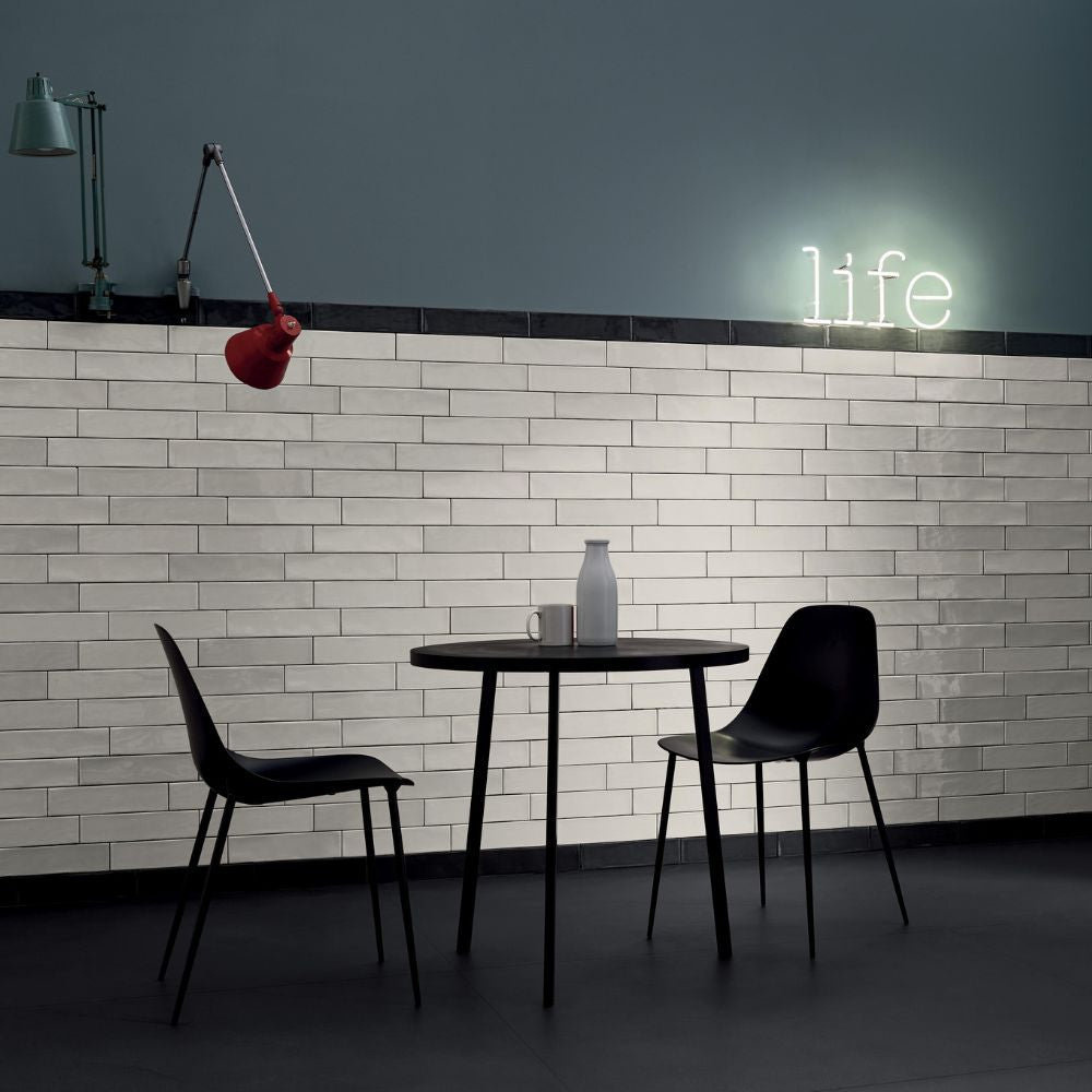 Mayolica Milk 7.5 x 30cm Subway tile dining room